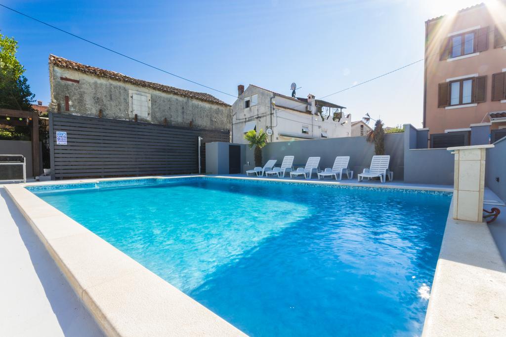 Apartmant & Rooms Villa Rosa Medulin Pomer Buitenkant foto